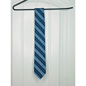 Brooks Brothers Red Fleece Dark Blue/Light Blue/White Striped Designer Silk Tie